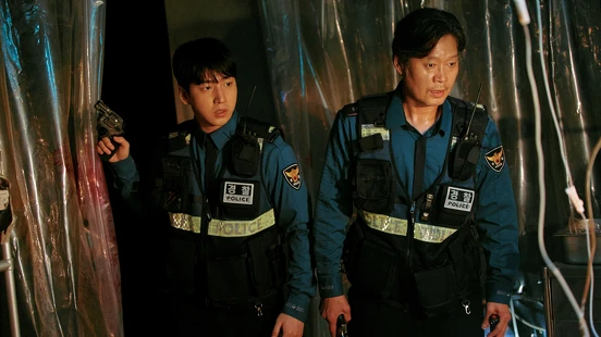 韓國驚悚片《咒你》4大亮點！影帝劉宰明拍到腿軟，車善玗親證撞鬼經驗