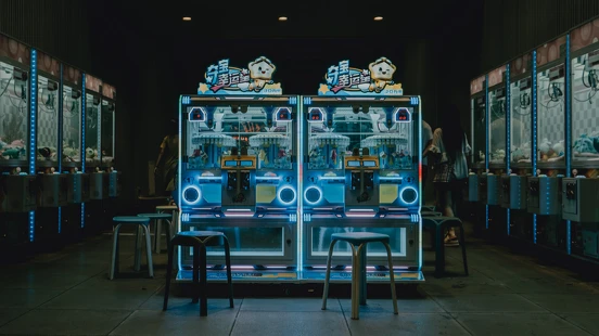 2025 YellowKorner Awards 攝影賽結果揭曉：超台味夾娃娃機、汽修師傅、漁港奪金！Open House Taipei 限時打開台北