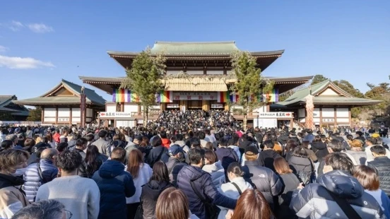 千葉好好玩｜走進新年參拜聖地「成田山新勝寺」：逛遊老街、品嚐鰻魚飯與體驗歌舞伎旅宿，共構迷人的門前町日常
