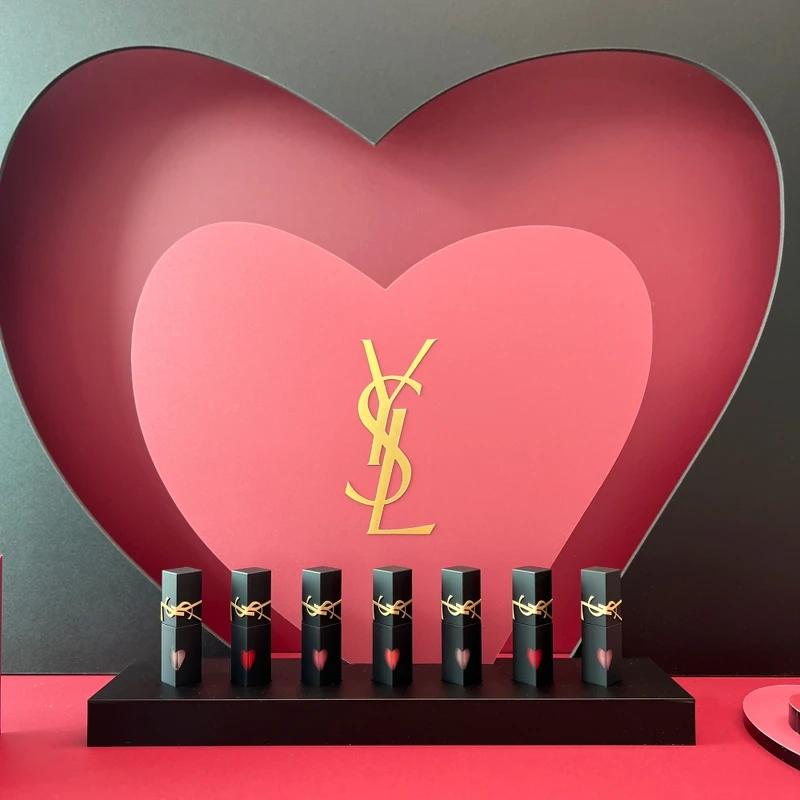 YSL奢華印記鎖吻霧唇釉(7色)，NT1,650