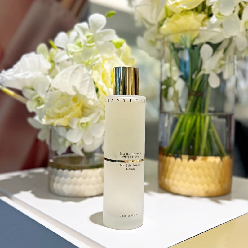 香緹卡極緻純金賦活精萃露150ml,NT7,100 香緹卡極緻純金賦活精萃露150ml,NT7,100