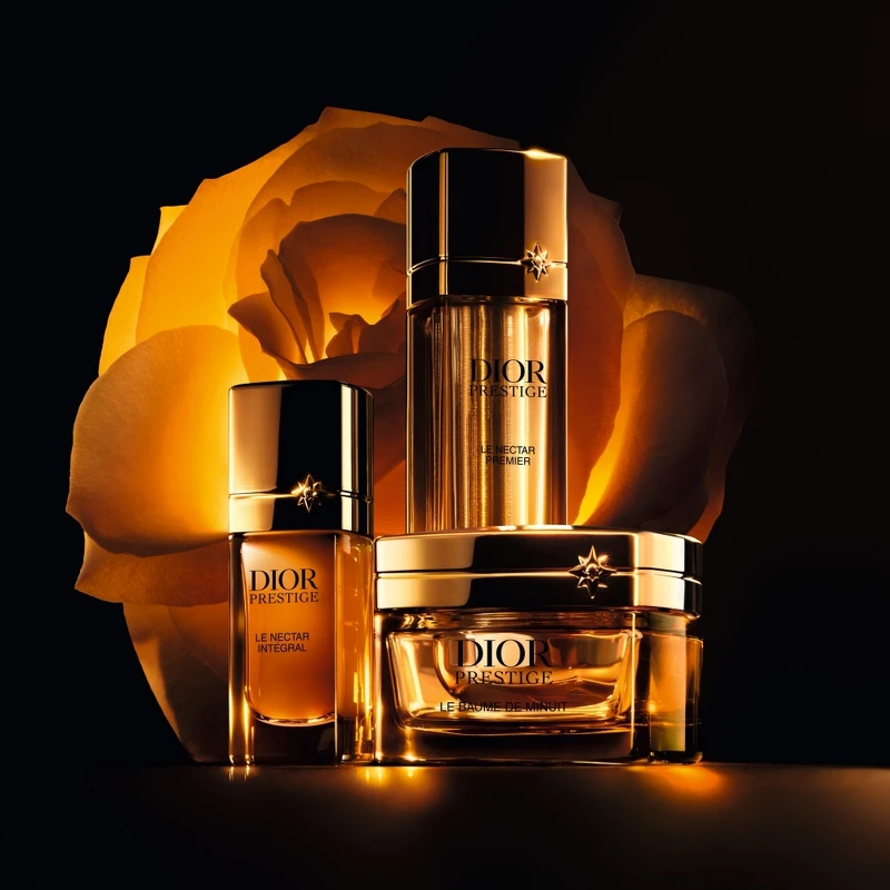 Dior迪奧極緻精萃系列情境圖。 Dior迪奧極緻精萃系列情境圖。