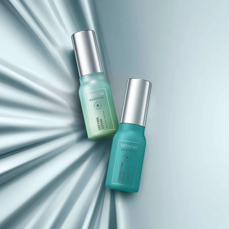 ARTISTRY雅芝植萃能量系列抗老雙精華形象圖。 ARTISTRY雅芝植萃能量系列抗老雙精華形象圖。