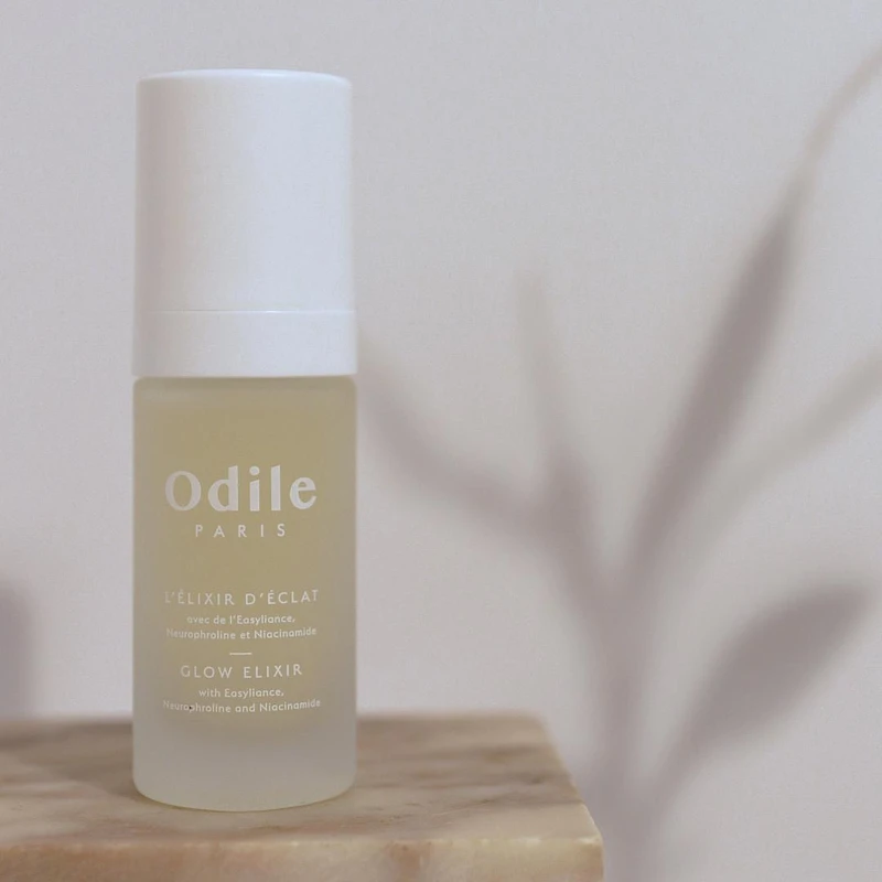 Odile歐蒂蔻激光瞬效緊緻精華情境圖。 Odile歐蒂蔻激光瞬效緊緻精華情境圖。