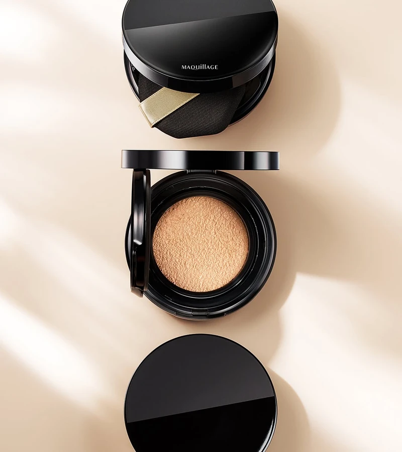 MAQuillAGE心機彩粧水蜜光精華無瑕氣墊蕊NT1,100、盒NT400