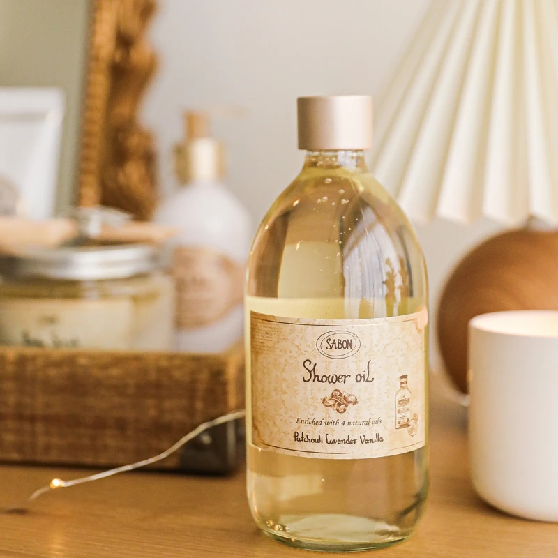SABON經典沐浴油300ml，NT980、500ml，NT1,280