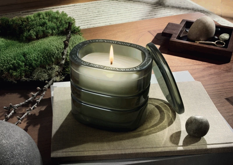 Diptyque大千之境香氛蠟燭-神社凝香270g，NT8,500