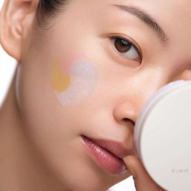 POLA花樣年華柔光幻彩氣墊粉底SPF25/PA++ 10.4g，NT1,700