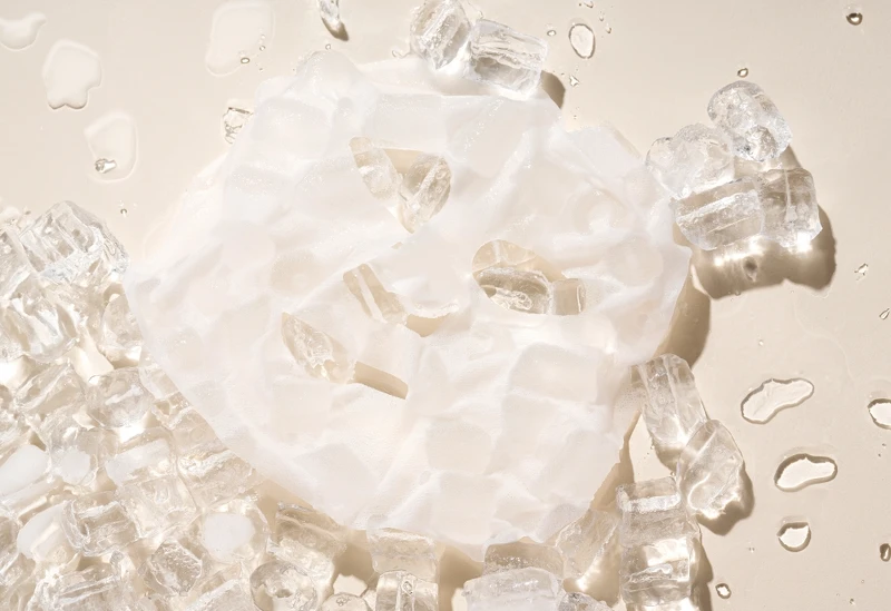 寵愛之名亮白淨化黃金藻曬後面膜一盒四片，NT600