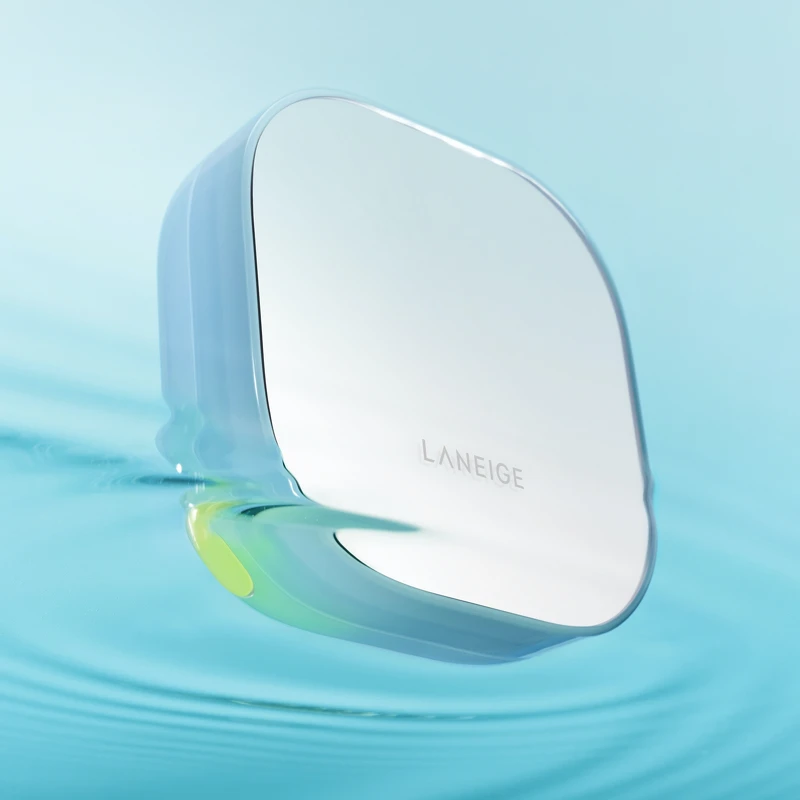 LANEIGE蘭芝NEO雙效持妝輕霧光氣墊情境圖。