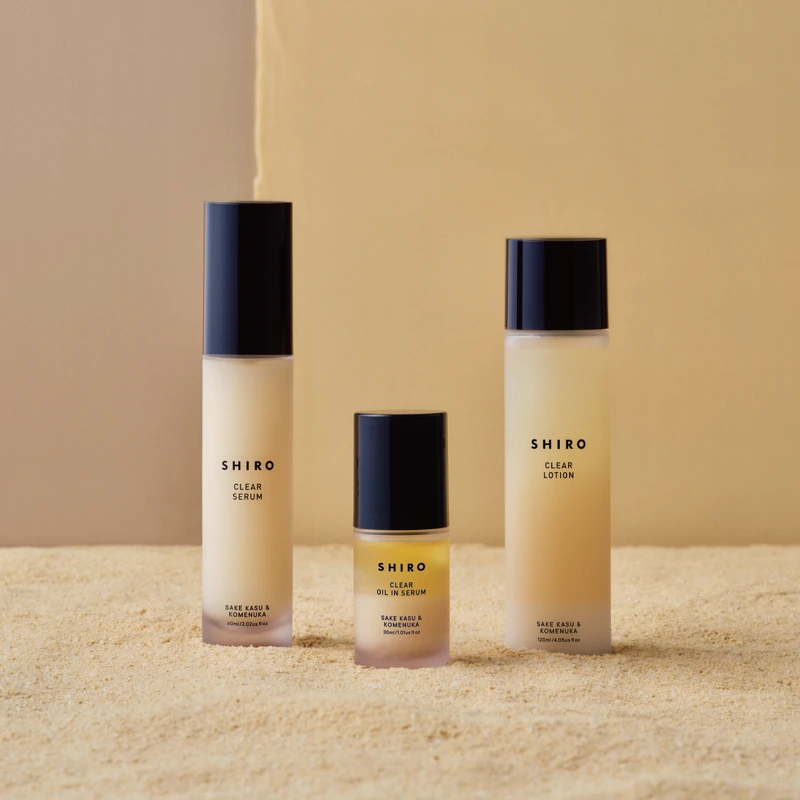 (左)SHIRO酒粕米糠化妝水120ml,NT1,290 (左)SHIRO酒粕米糠化妝水120ml,NT1,290