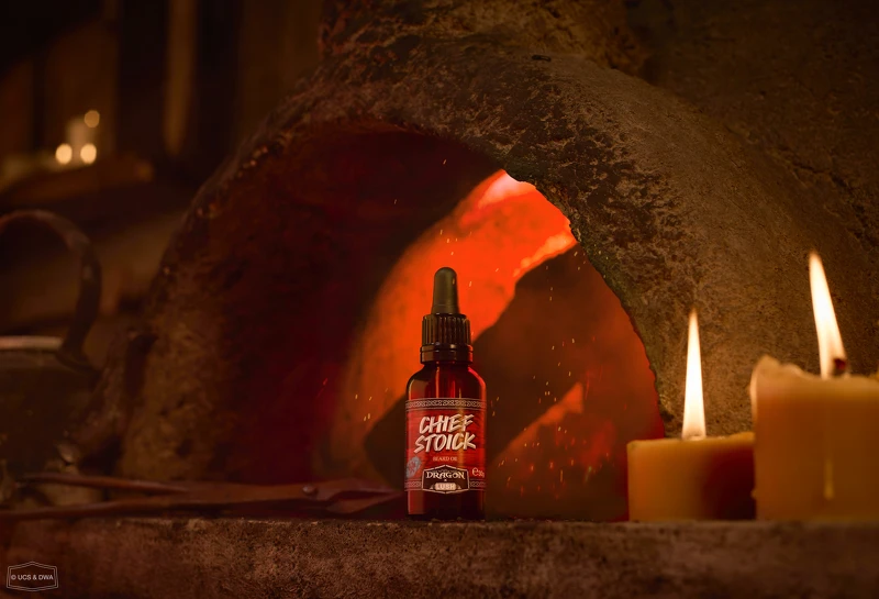 LUSH 大塊頭史圖依克頭髮及鬍鬚保養油,300ml NT900 LUSH 大塊頭史圖依克頭髮及鬍鬚保養油,300ml NT900