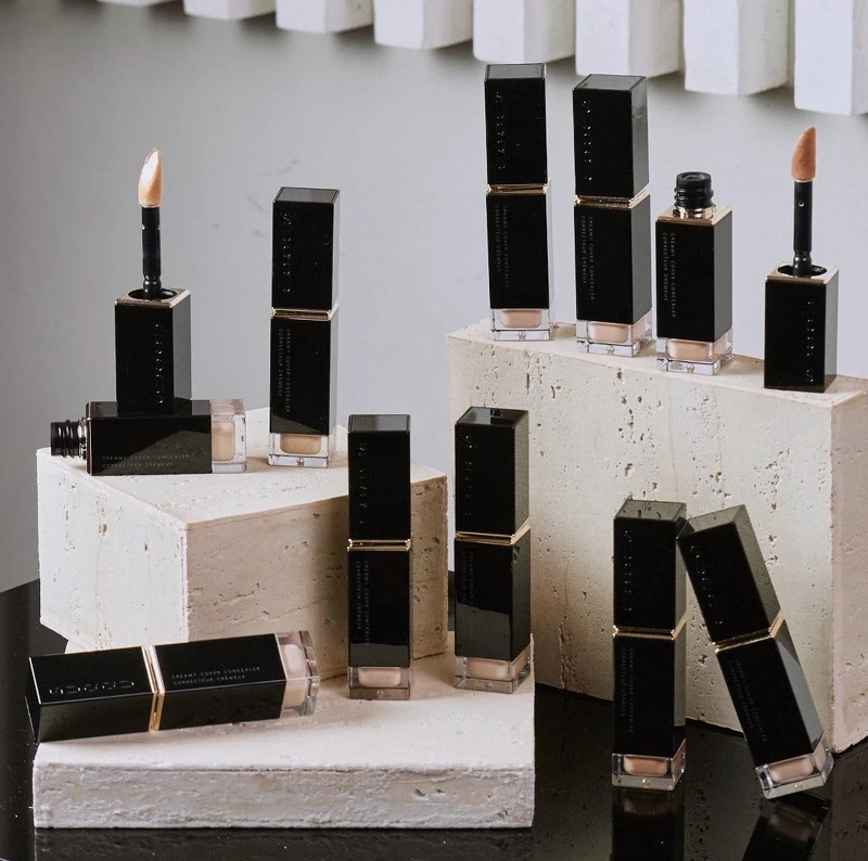 SUQQU 晶采柔滑遮瑕蜜,共10色 NT1,900 ( 2025/9/19 上市五 ) SUQQU 晶采柔滑遮瑕蜜,共10色 NT1,900 ( 2025/9/19 上市五 )