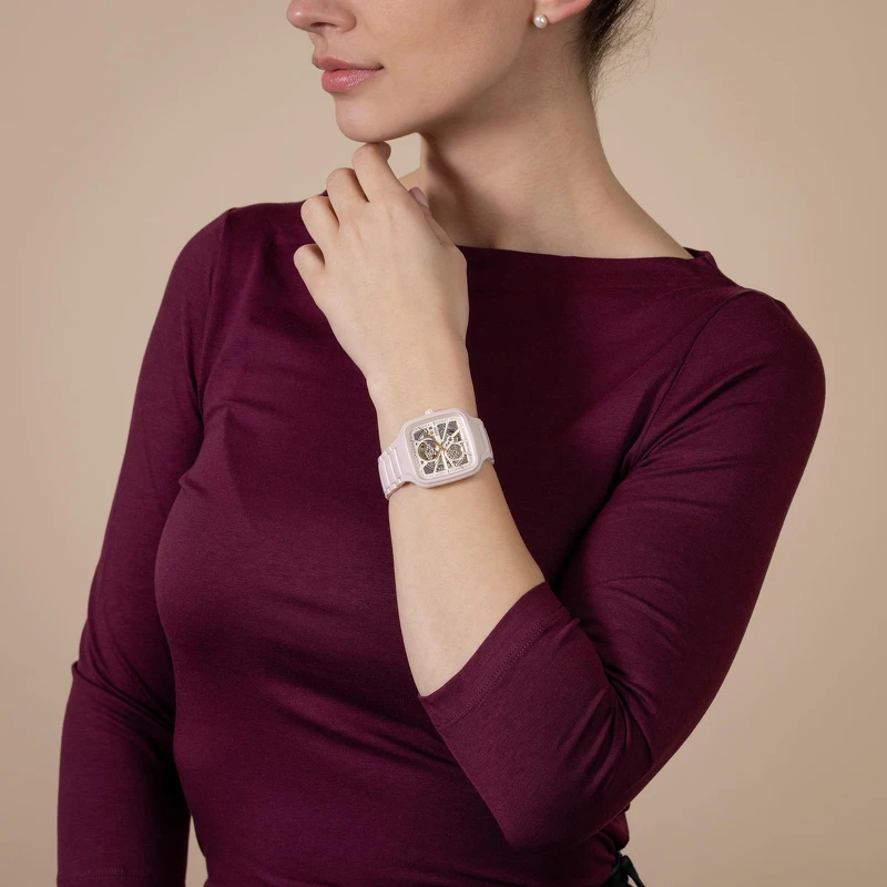 Rado瑞士雷達表True Square真我方形系列玫瑰粉高科技陶瓷鏤空自動腕錶_R27123012_建議售價NT84,700