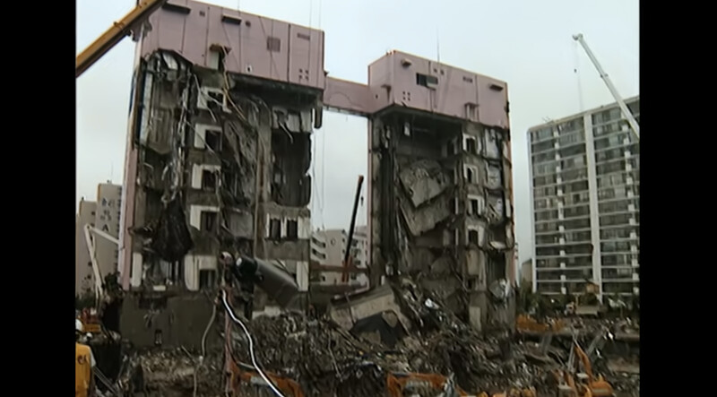 「至尊派」一行人被逮捕時,毫無悔意,還試圖正當化自己的行為。 「至尊派」一行人被逮捕時,毫無悔意,還試圖正當化自己的行為。