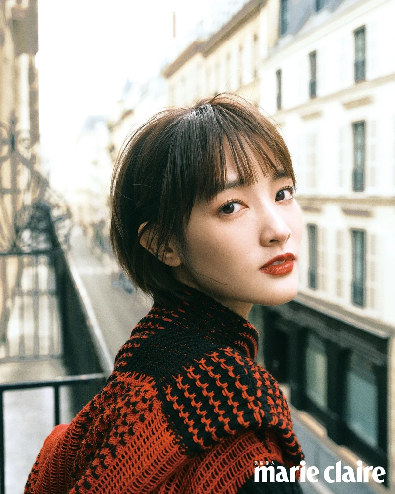 幾何風格針織上衣，Louis Vuitton。