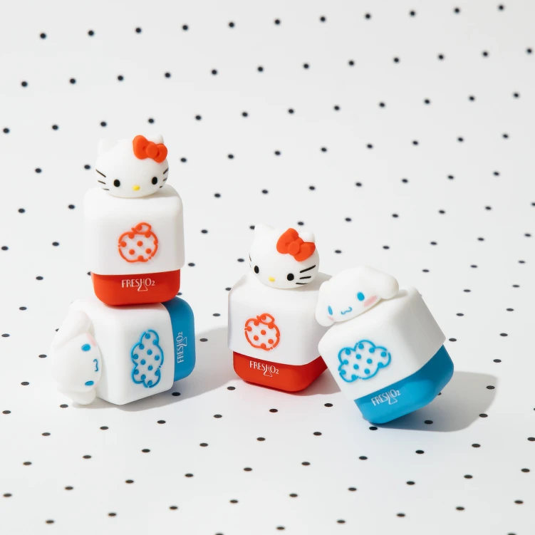 FreshO2 Hello Kitty補水護唇小方糖、大耳狗喜拿夢幻雲小方糖6.8g,NT480 FreshO2 Hello Kitty補水護唇小方糖、大耳狗喜拿夢幻雲小方糖6.8g,NT480