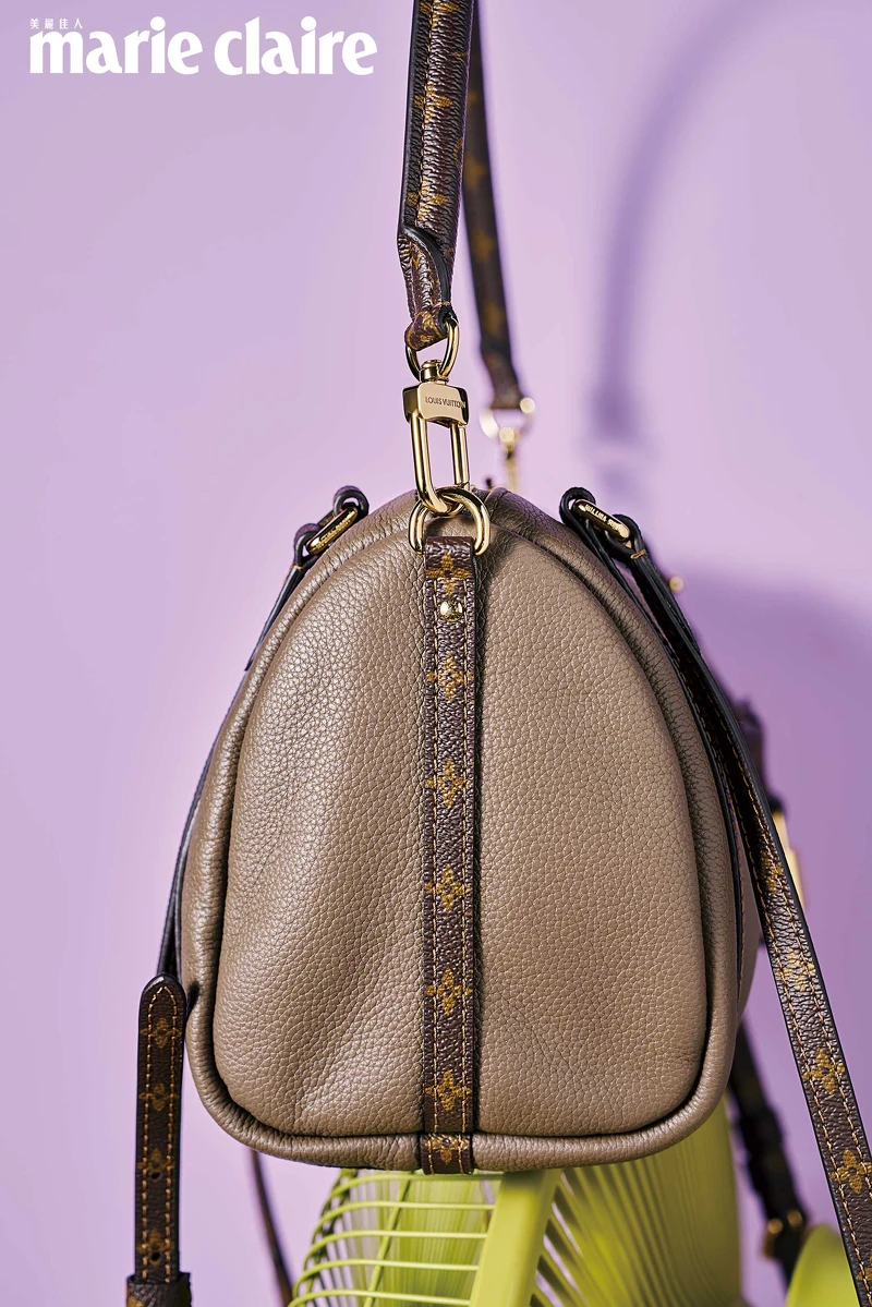 Louis Vuitton Express 金色掛鎖,兼具實用與造型