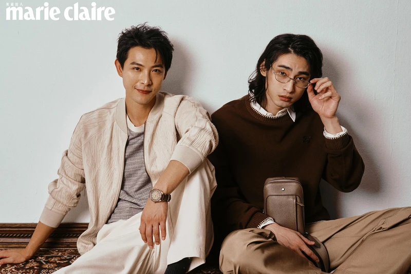 連晨翔:米色織紋外套,Allsaints;短袖上衣、米色長褲、灰色休閒鞋,all by Boss;1858系列日期顯示自動零氧腕錶,Montblanc。;章廣辰:咖啡色針織衫、白色襯衫、卡其色長褲 all by Shiatzy Chen;Grian On Body斜背包,Montblanc;白色休閒鞋,Boss;銀框眼鏡,Gentle Monster。 連晨翔:米色織紋外套,Allsaints;短袖上衣、米色長褲、灰色休閒鞋,all by Boss;1858系列日期顯示自動零氧腕錶,Montblanc。;章廣辰:咖啡色針織衫、白色襯衫、卡其色長褲 all by Shiatzy Chen;Grian On Body斜背包,Montblanc;白色休閒鞋,Boss;銀框眼鏡,Gentle Monster。