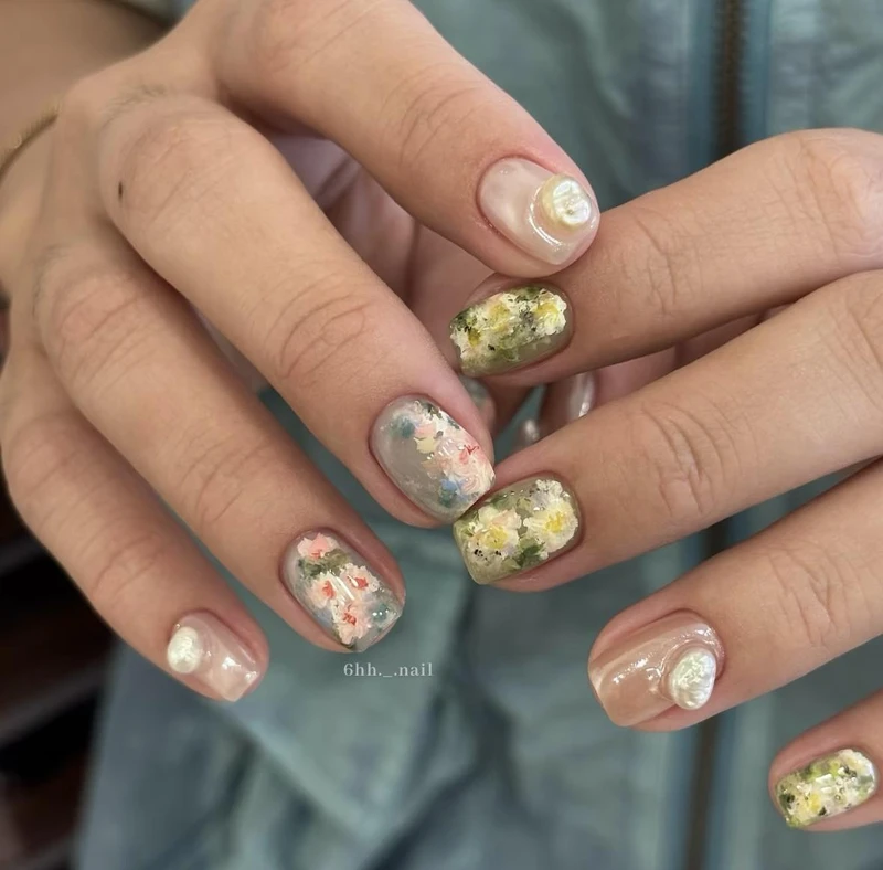 Photo/ 小紅書 @6hh._.nail