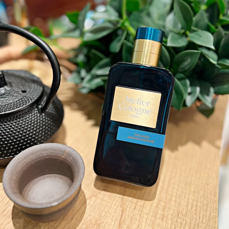 Atelier Cologne歐瓏青玉烏龍珍稀淡香精30ml,NT5,200、100ml,NT9,200 Atelier Cologne歐瓏青玉烏龍珍稀淡香精30ml,NT5,200、100ml,NT9,200