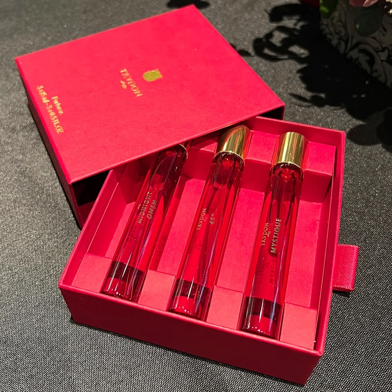 TRUDON紅色夜宴香精小香禮盒3*15ml,NT5,980 TRUDON紅色夜宴香精小香禮盒3*15ml,NT5,980