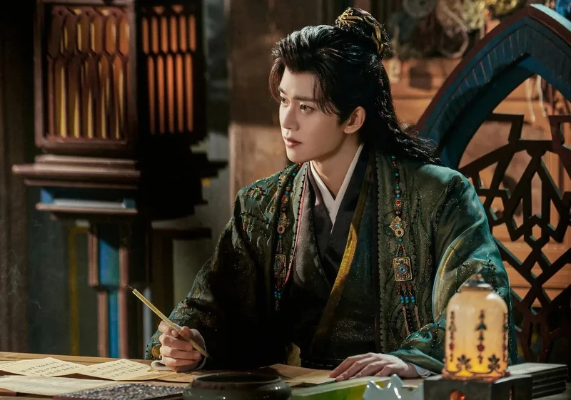 任嘉倫《佳偶天成》劇照,楊紫、任嘉倫相繼約滿離開歡瑞世紀。 任嘉倫《佳偶天成》劇照,楊紫、任嘉倫相繼約滿離開歡瑞世紀。