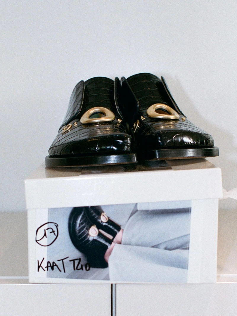 FITTINGS © ANGELE CHATENET。 FITTINGS © ANGELE CHATENET。