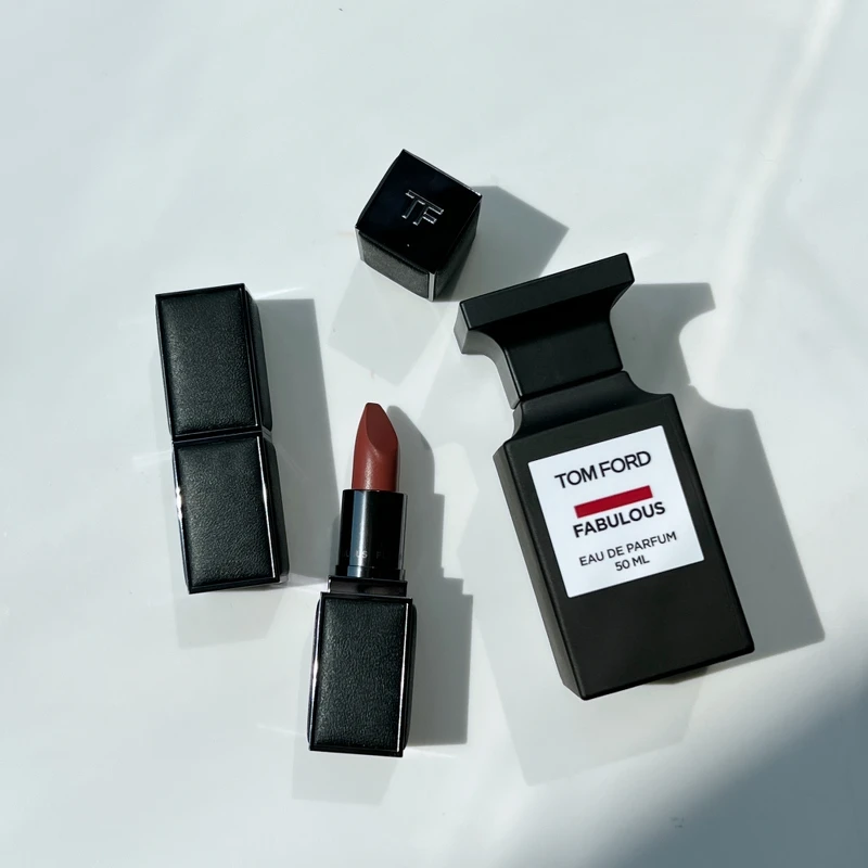 TOM FORD延伸Fucking Fabulous香水，推出液態唇膏。