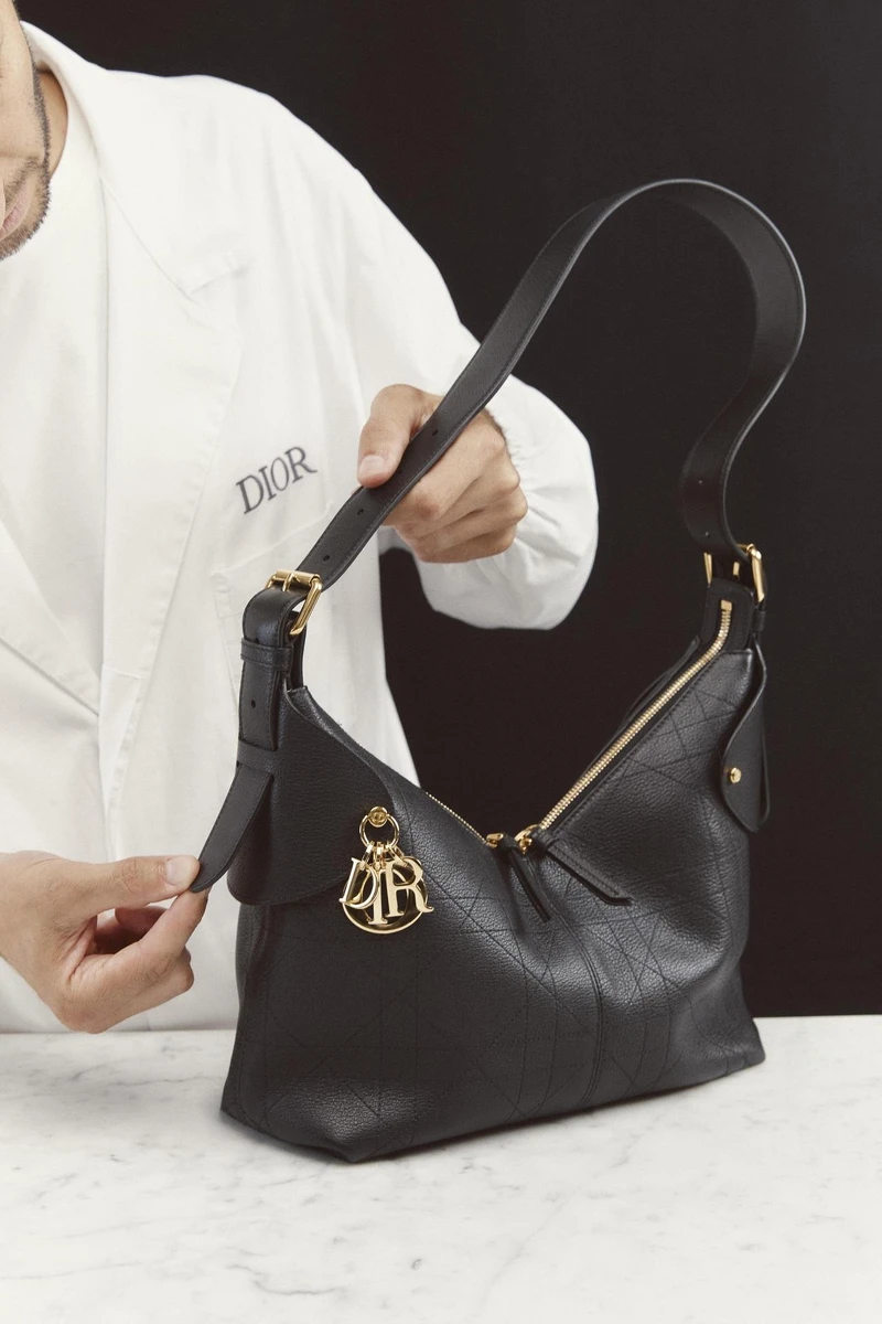 Dior Voyage。 Dior Voyage。