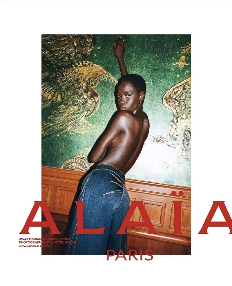 Awar Odhiang也是Alaïa形象廣告的常客。 Awar Odhiang也是Alaïa形象廣告的常客。