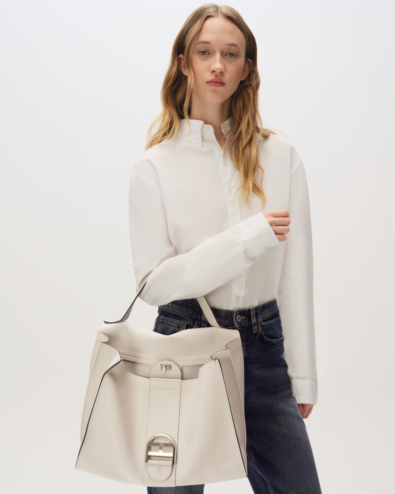 Delvaux Brillant Tempo。 Delvaux Brillant Tempo。