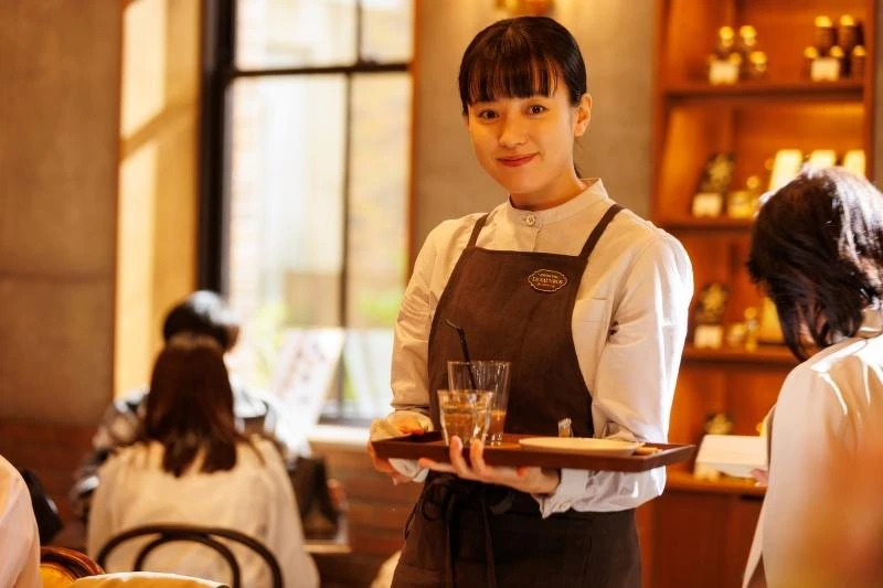 《浪漫匿名者》韓孝周飾演 Hana