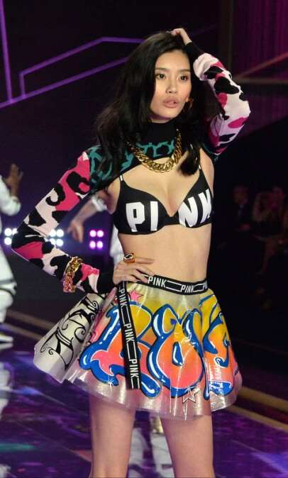 奚夢瑤 Ming Xi