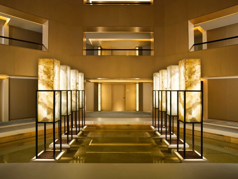 Upper House Hong Kong 位居第10名。 Upper House Hong Kong 位居第10名。