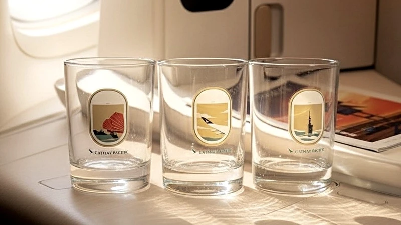 會員訂購「味覺巡里 粵式滋味」加贈國泰航空飛行記憶杯組