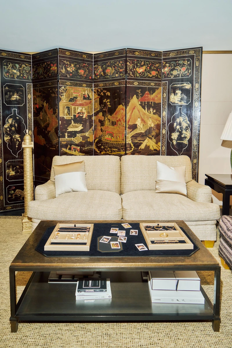 Chanel 10月於巴黎芳登廣場珠寶暨腕錶旗艦店舉行了一場 Première Galon 發表會。 Chanel 10月於巴黎芳登廣場珠寶暨腕錶旗艦店舉行了一場 Première Galon 發表會。