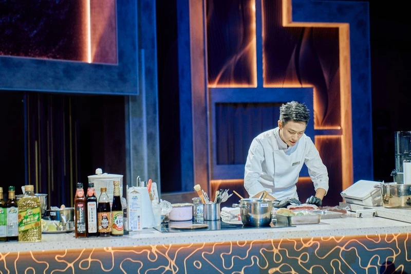 《星廚之戰》職人主廚：陳佑昇節目劇照