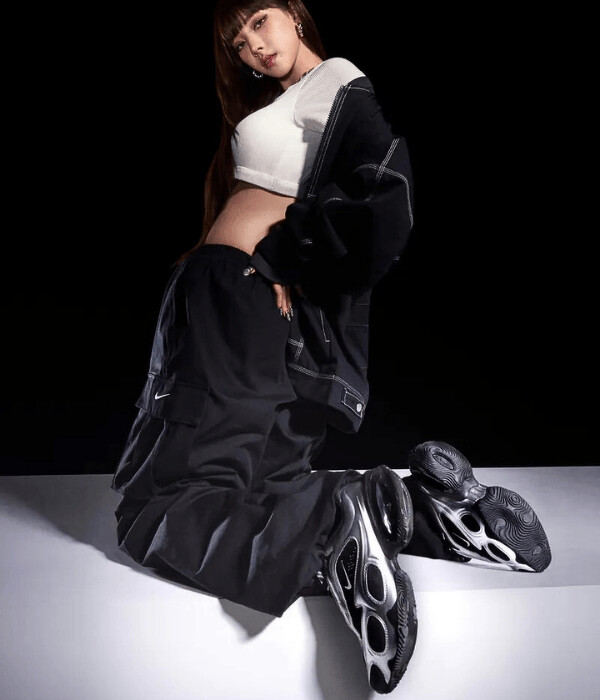 Aespa Karina with Nike Air Max Muse. Aespa Karina with Nike Air Max Muse.