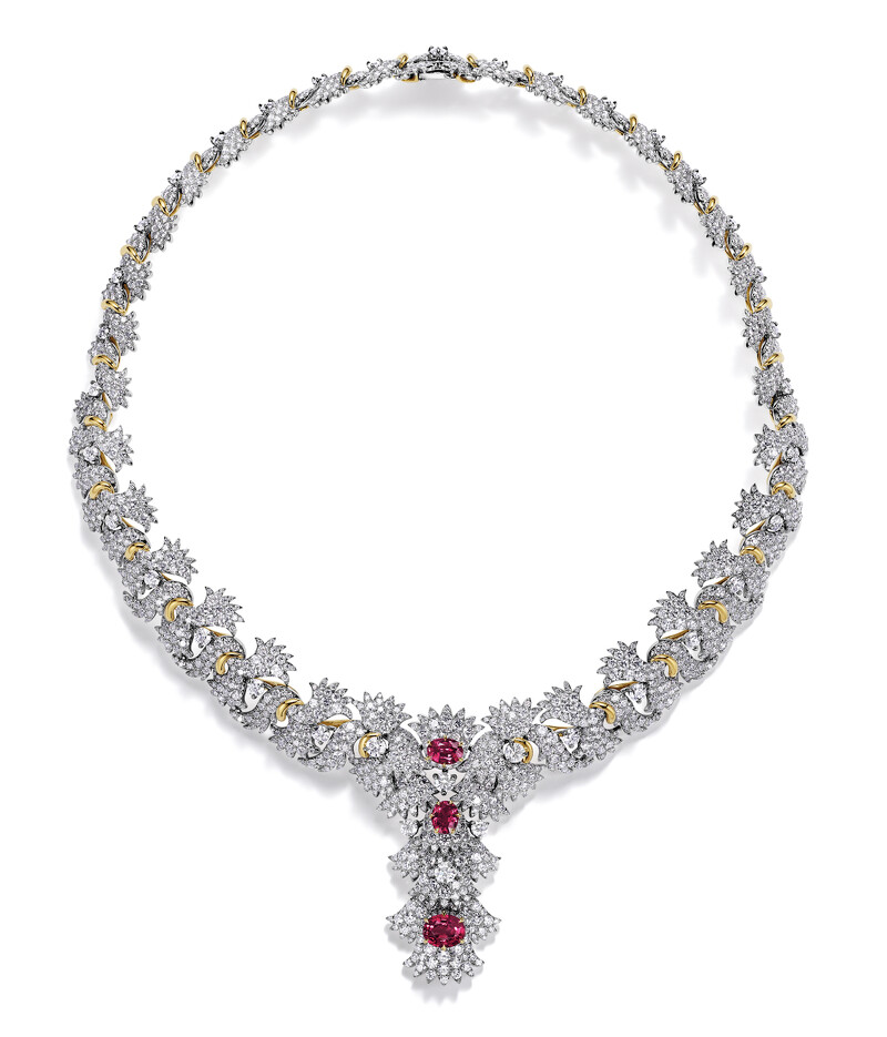 2025 Blue Book 高級珠寶 Sea of Wonder— Anemone 系列 鉑金與黃K金鑲嵌 3 顆逾 4 克拉未經優化處理的橢圓形切割紅寶石及鑽石項鍊