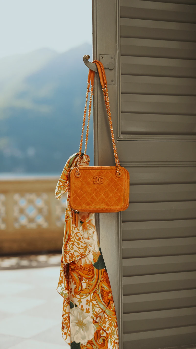 CHANEL 2025/26 Cruise 度假系列最新廣告。