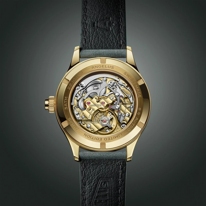 Angelus,Chronographe Télémètre Yellow Gold Angelus,Chronographe Télémètre Yellow Gold