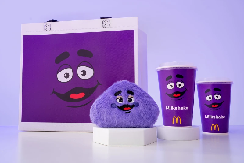 麥當勞奶昔大哥毛毛包、奶昔大哥購物袋開賣 麥當勞奶昔大哥毛毛包、奶昔大哥購物袋開賣