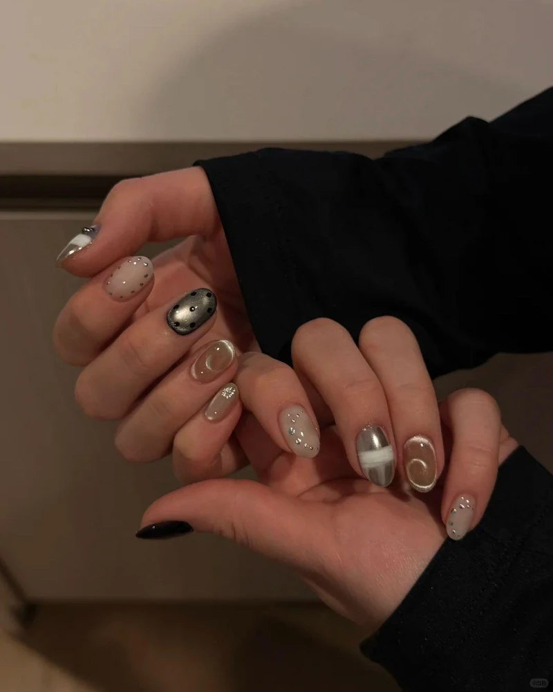 Photo/ 小紅書 @KK Nail Studio 小助手 Photo/ 小紅書 @KK Nail Studio 小助手