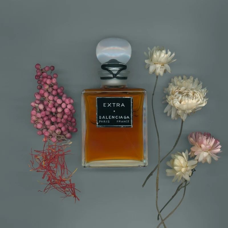 Balenciaga Extra香精100ml，NT10,000