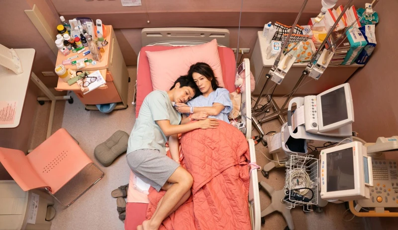 在狹小病房綻放強大能量的劉若英，以《我意外的勇氣》入圍金馬獎最佳女主角