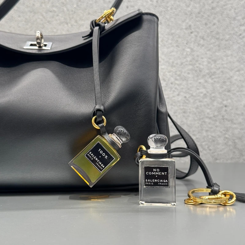 Balenciaga香氛系列掛飾 ，NT14,900