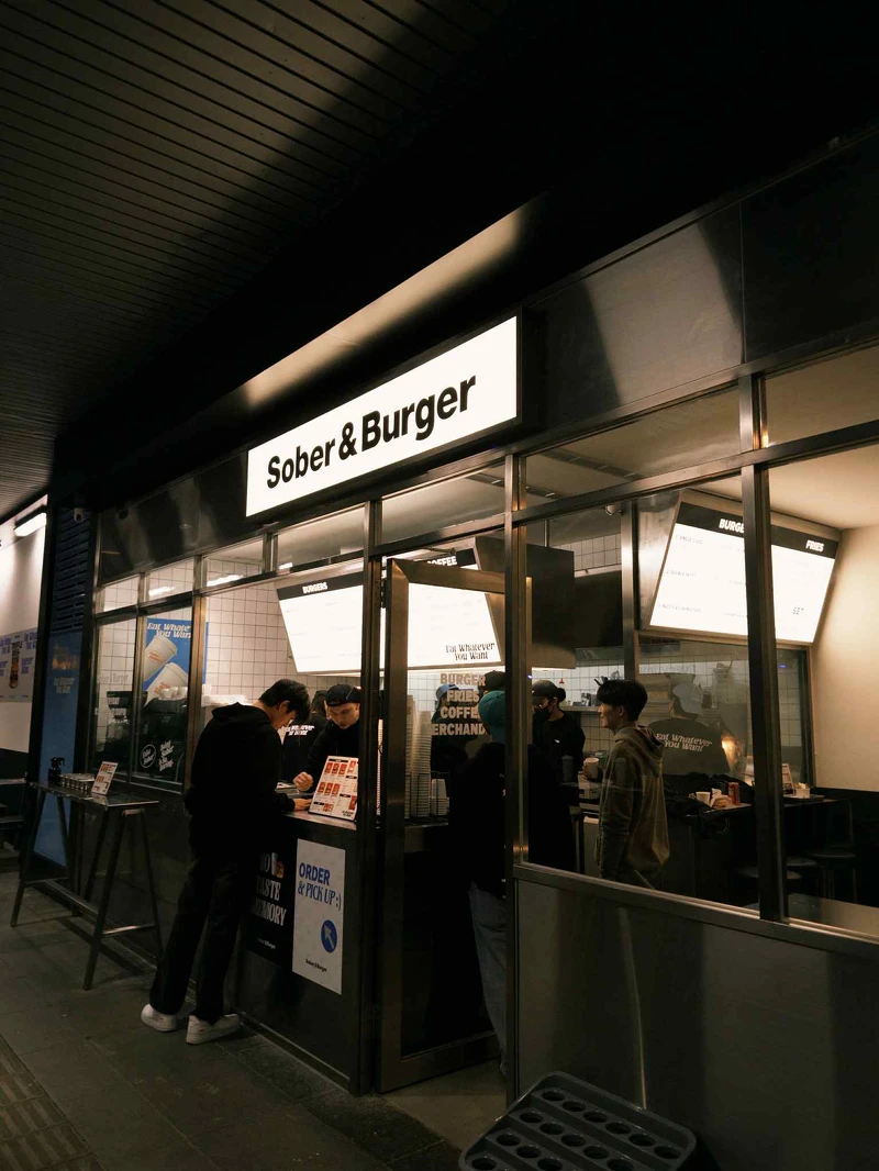 Fake Sober打造漢堡品牌「Sober & Burger」 Photo / R