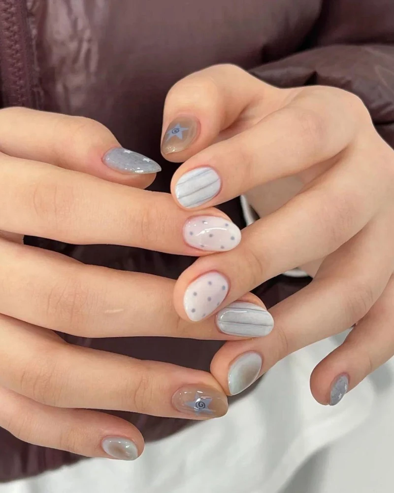 Photo/ 小紅書 ＠ido.nail🥛穿戴甲定制所