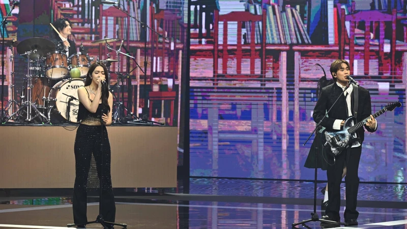 告五人於2025金馬獎上獻唱入圍原創電影歌曲